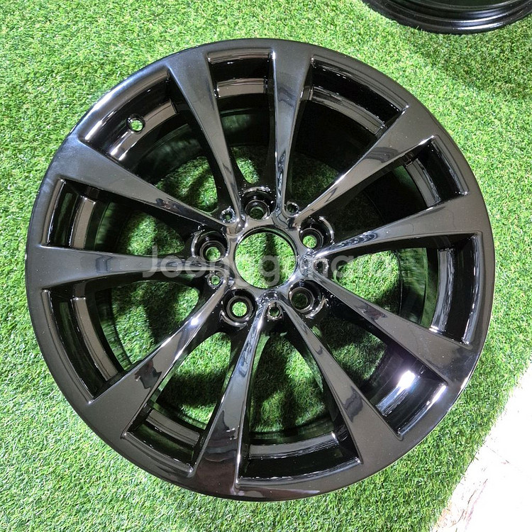 BMW f바디 3gt 17인치 순정 블랙크롬 휠--4