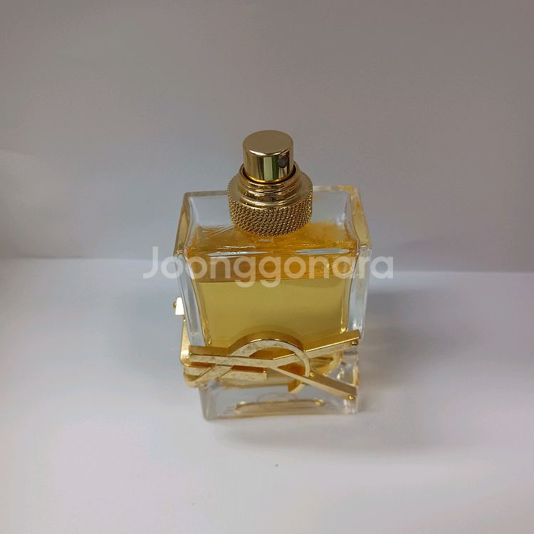 입생로랑 리브르 오 드 빠르펭 50ml 1013--0
