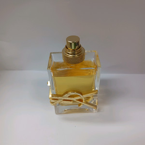 입생로랑 리브르 오 드 빠르펭 50ml 1013