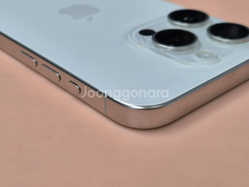 아이폰15프로 256GB 상태최상--6