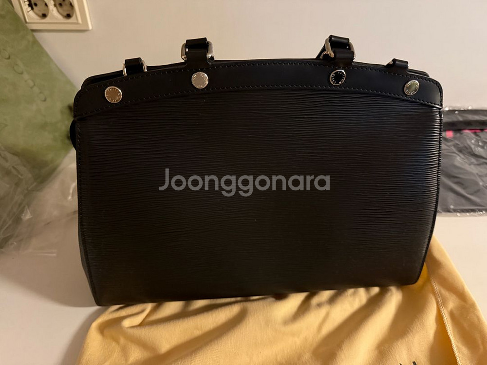 루이비통 에피(에삐) 브레아MM 토트백--1