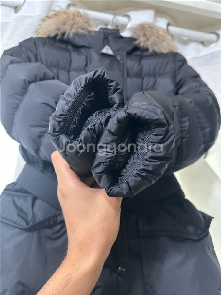 몽클레어 클로에 여성 패딩 블랙--2