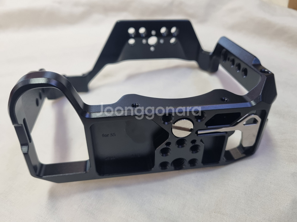 스몰리그 케이지 파나소닉s5용 판매합니다--4