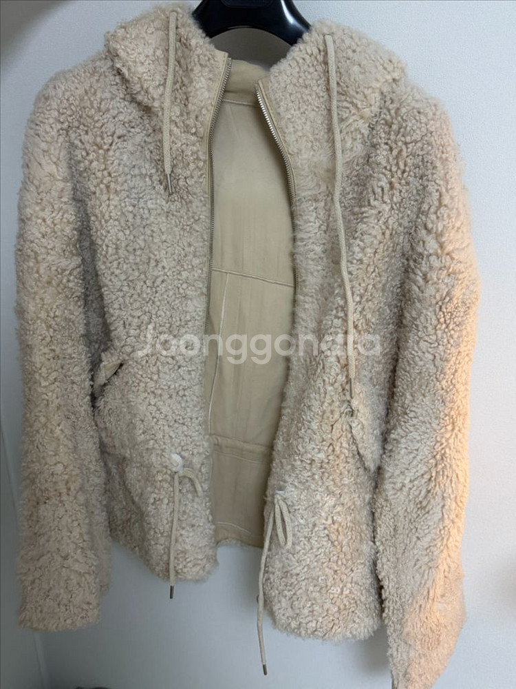 한섬 여성 양털 무스탕 판매합니다(55사이즈감)--3