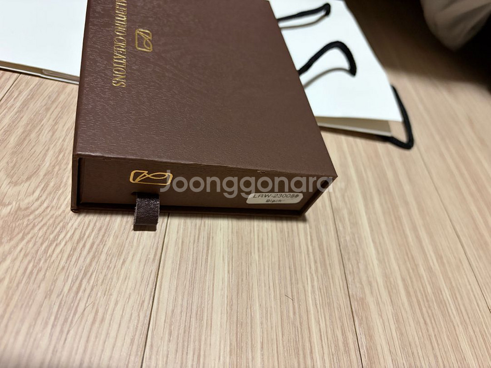 발렌티노 크레아시옹 남성 반지갑 블랙 (새제품)--9