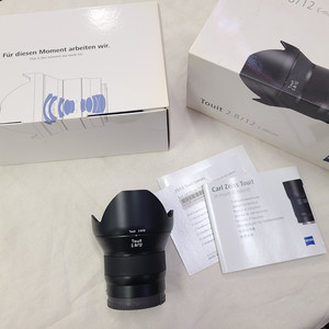 자이즈 12mm 2.8 뚜잇 소니 미러리스 크롭용