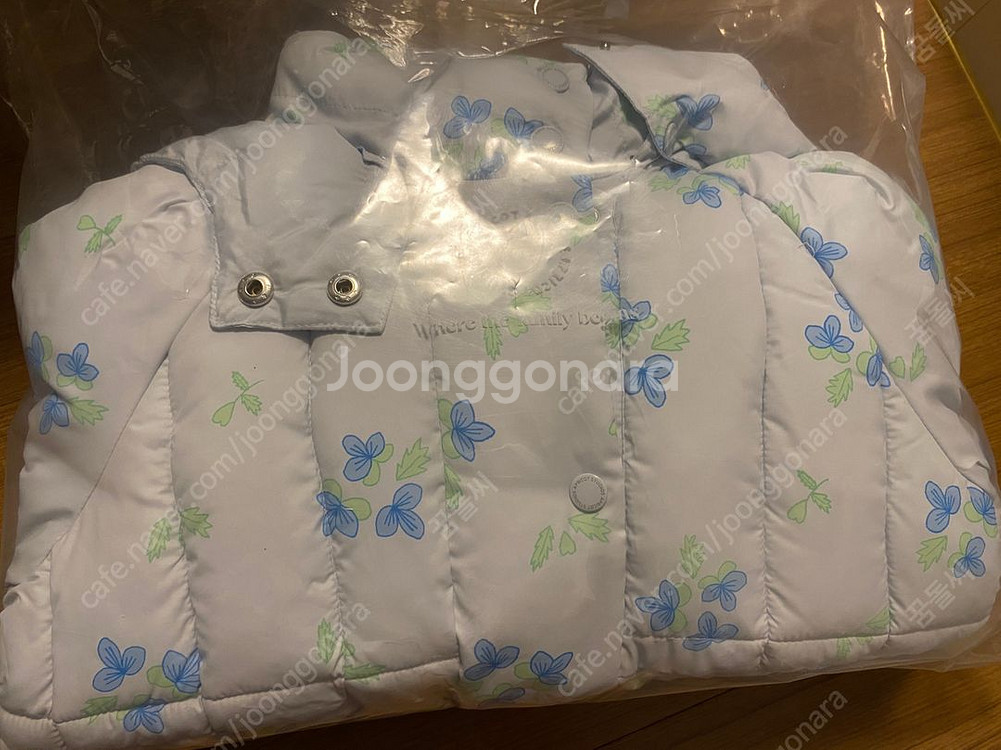 아프리콧스튜디오 사파리패딩 110 새상품--4