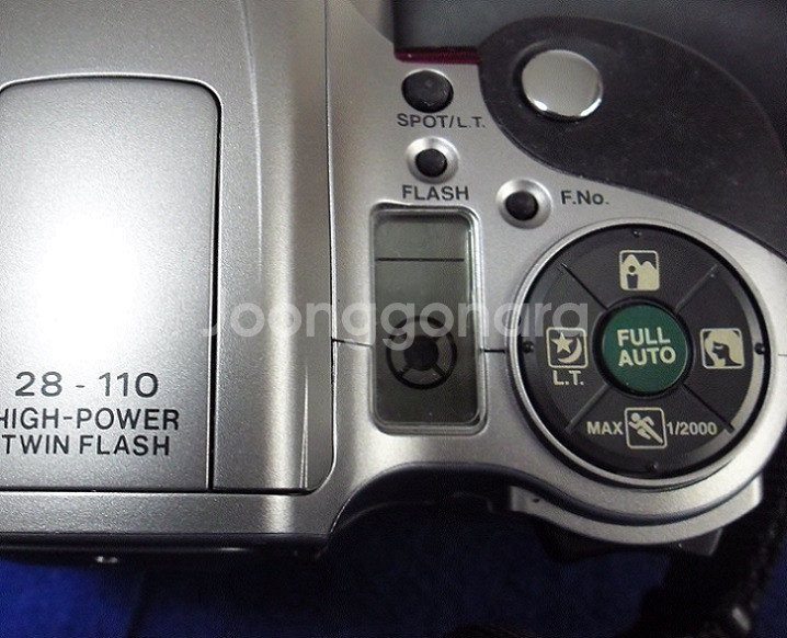 # 디지털 필름카메라 OLYMPUS L-20 #--5