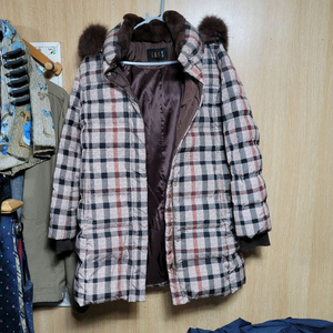 닥스 여성체크다운패딩 100