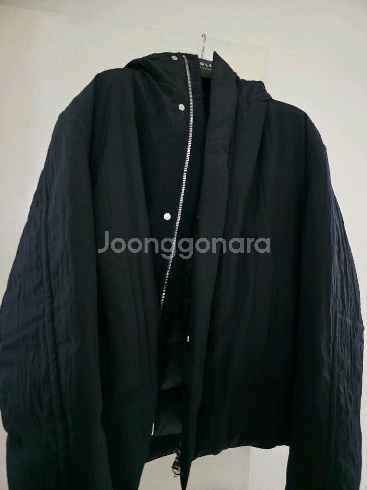 솔리드옴므 크리즈 128패딩 52사이즈--0