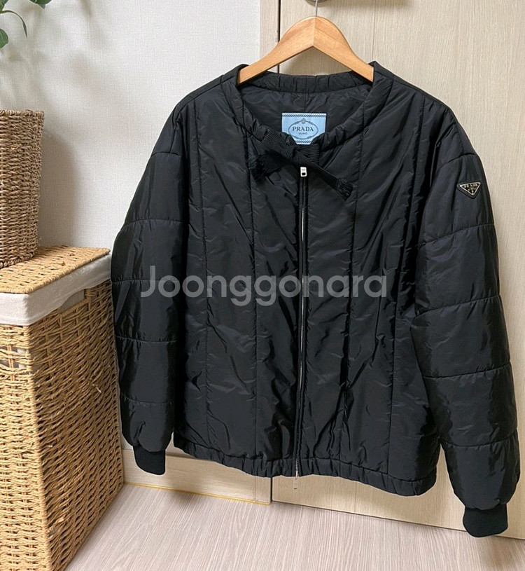 프라다 누빔여성패딩--0