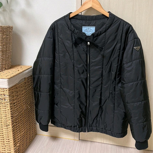 프라다 누빔여성패딩