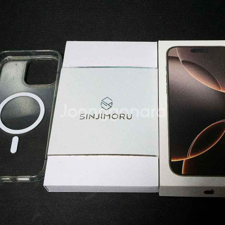 아이폰 16프로맥스 1TB s급--9