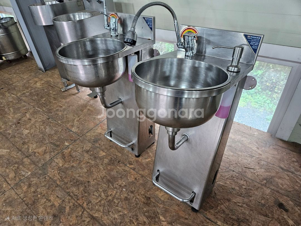 중고 스텐 손세정대 페달식--1