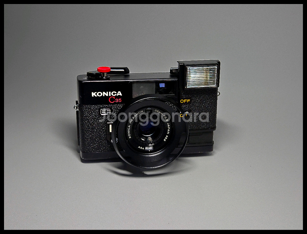 KONICA C35 EF. 필름카메라. 정상작동.--0