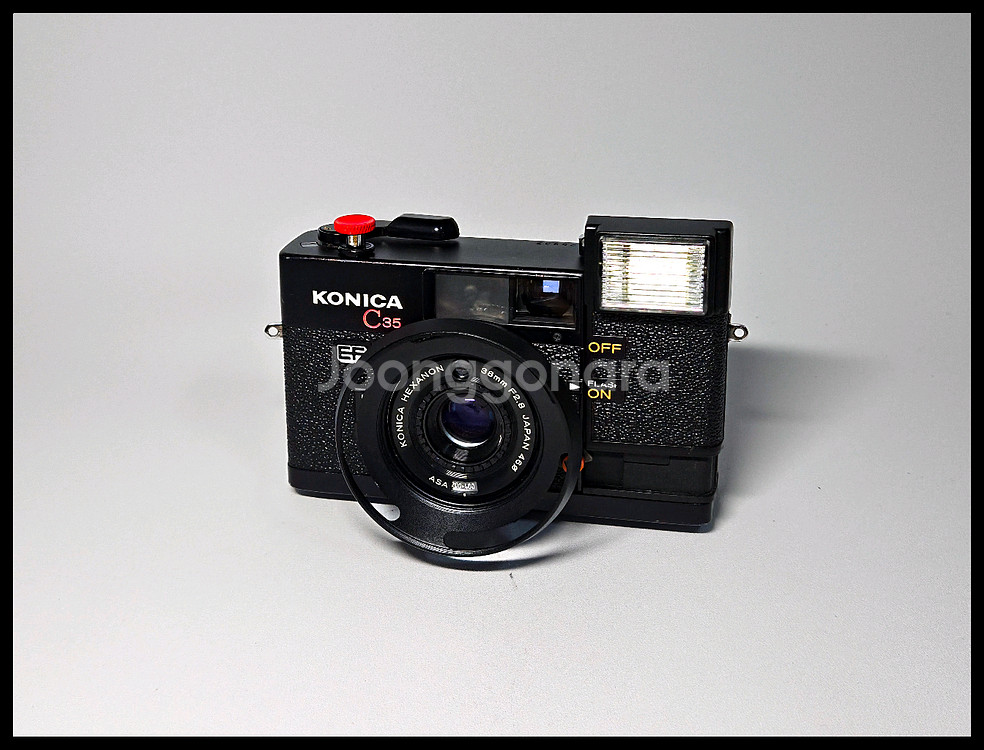 KONICA C35 EF. 필름카메라. 정상작동.--7