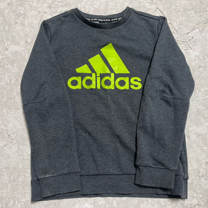 아디다스 키즈 맨투맨 140