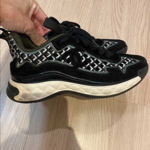 샤넬스니커즈