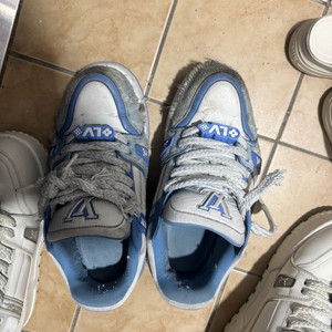 루이비통 LV 트레이너 맥시 스니커즈