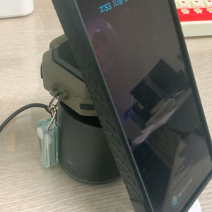화이트/블랙 색상의 qi2 무선 충전기 세트 상품