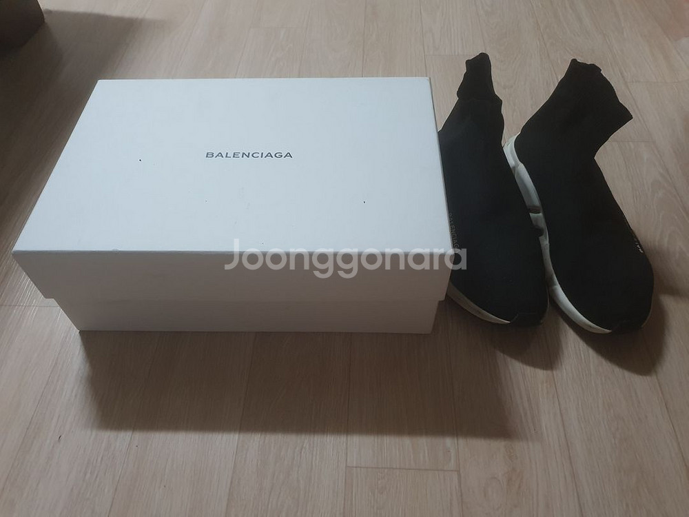 발렌시아가 스피드러너 블랙 42사이즈--4