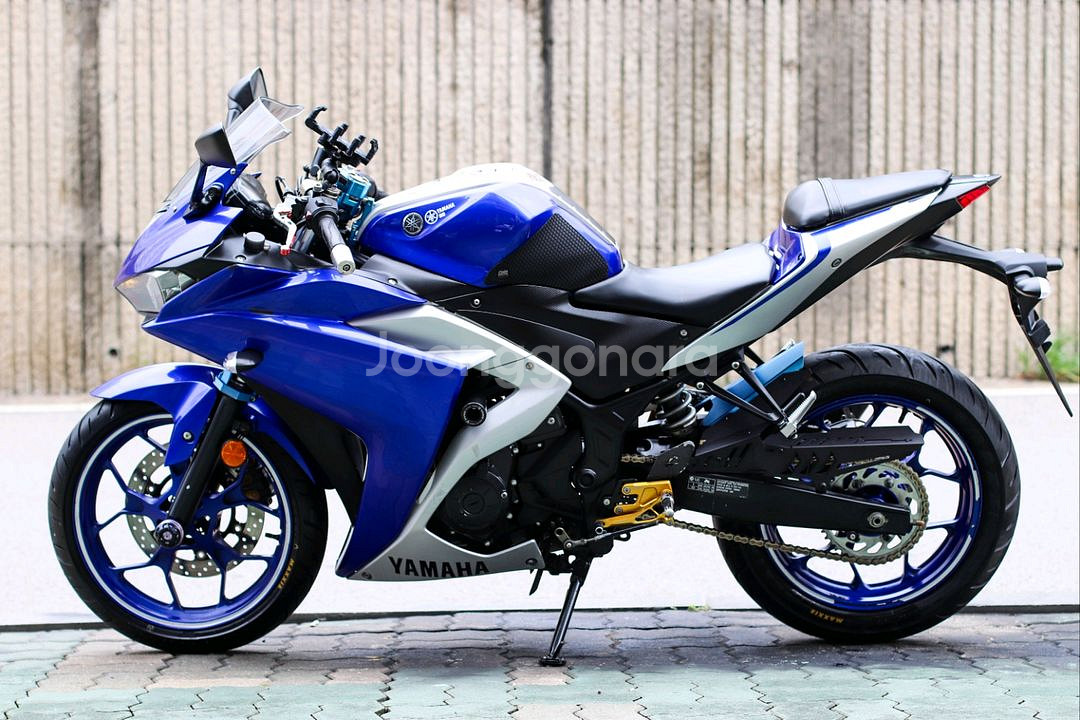 r3 야마하 2017년식 ABS 떼르풀배기 오토바이--1