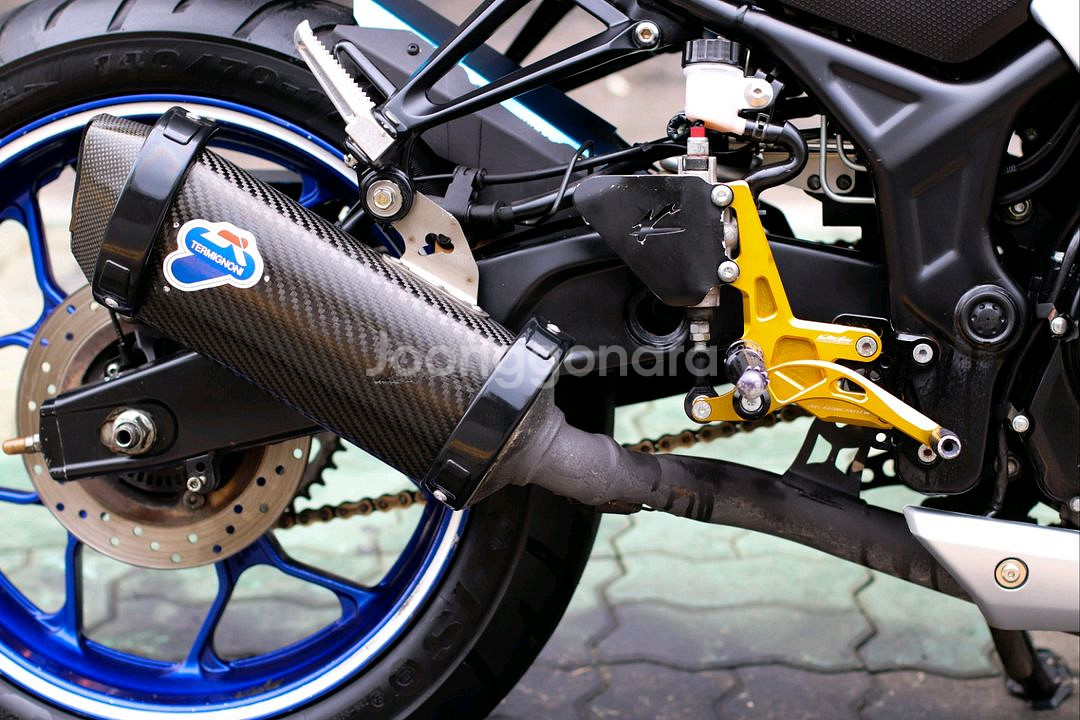 r3 야마하 2017년식 ABS 떼르풀배기 오토바이--8