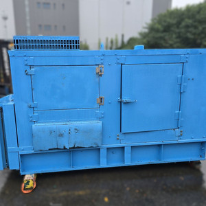 국산 방음형 발전기 75KW 판매