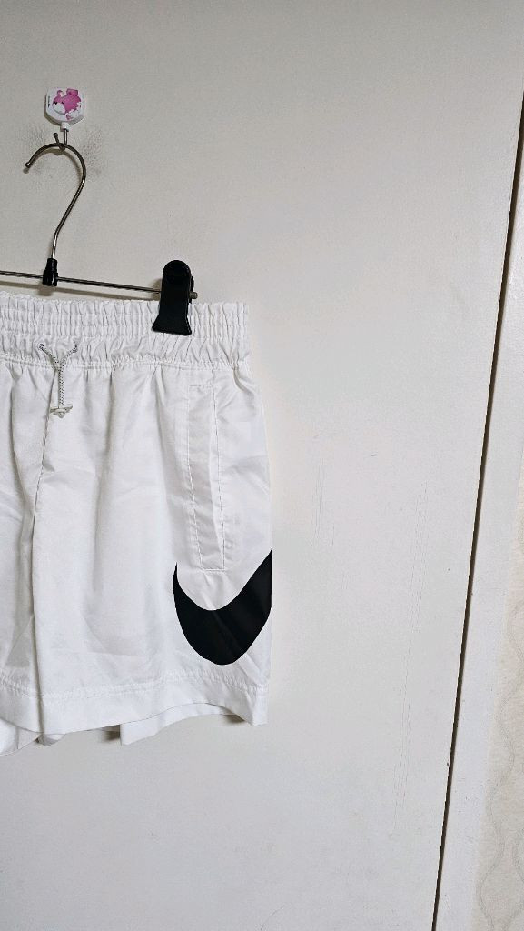 나이키 빅로고 러닝 반바지 이미지