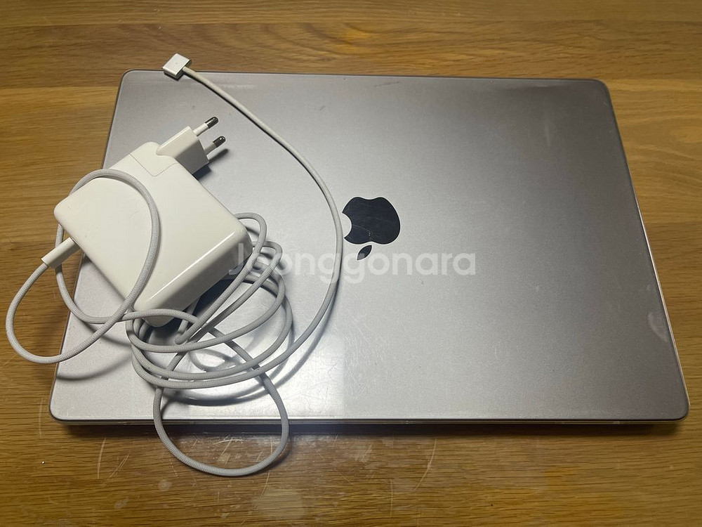 맥북 프로 16형 M1 Pro 16GB 1TB--1