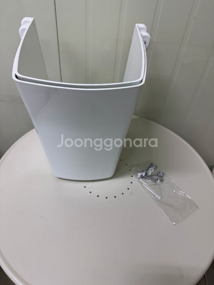 (신축 탈거 2개) 세면대 하부 커버. 가로 25.5 세로 31 높이 33--0