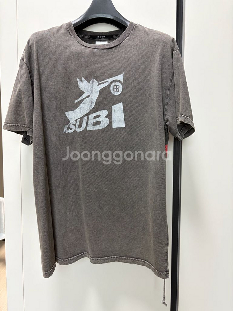 수비 (KSUBI) 반팔티 페이디드 블랙 M사이즈--10