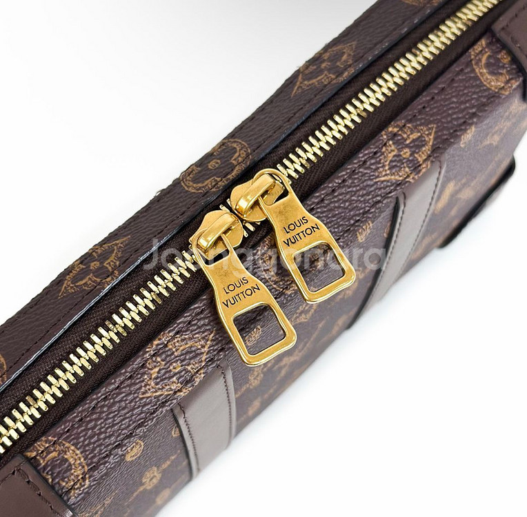 루이비통 소프트 트렁크 모노그램 웨어러블 월릿 크로스백 M81246--6