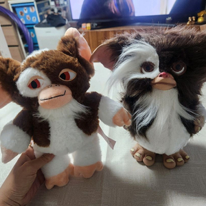 기즈모 모과이 인형