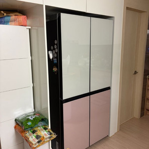 삼성 비스포크 키친핏 4도어 냉장고 (605L) 급처!