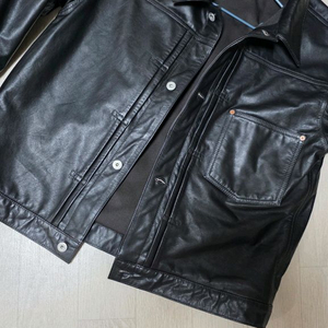 아웃스탠딩 가죽자켓