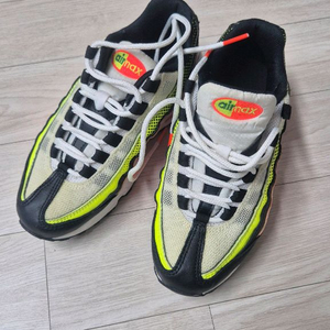 나이키 에어맥스 230