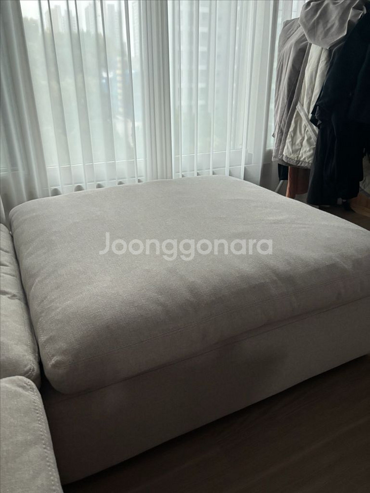 까사미아 캄포모듈소파 오토만 아이보리색상--1