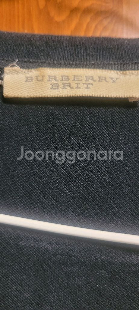 버버리 브릿 블랙 폴로티 M--3