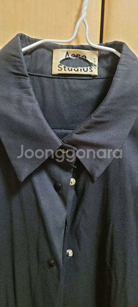 아크네 Acne Studios 블랙 롱 슬리브 셔--1