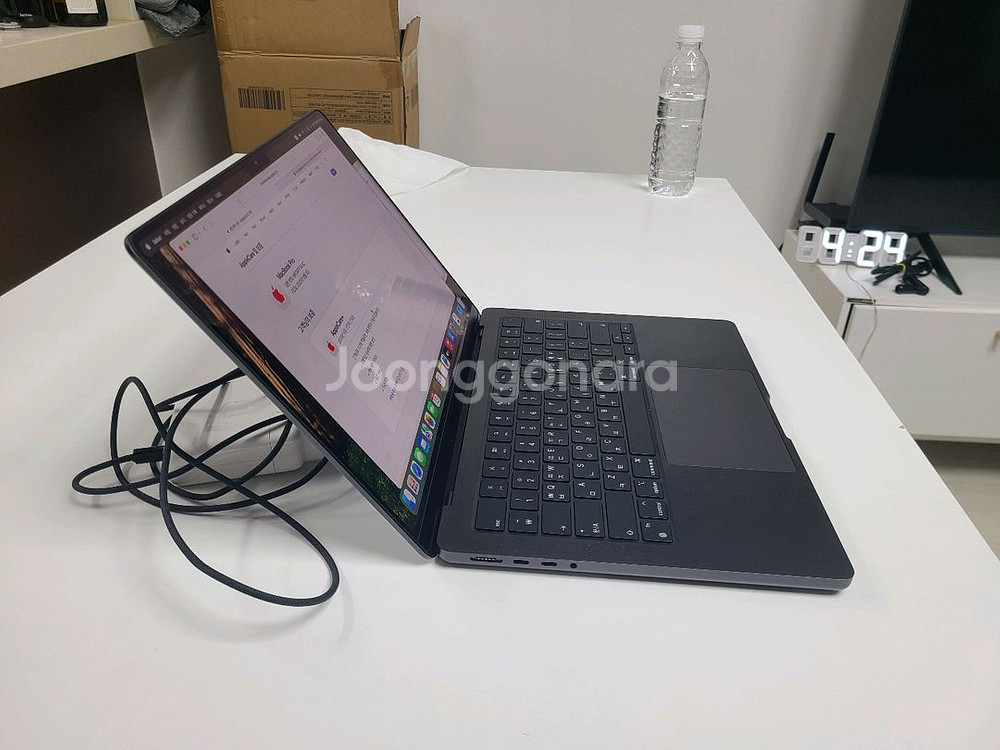 맥북 프로 14 인치 M4 Cto 고급형 애플캐어 급매--9