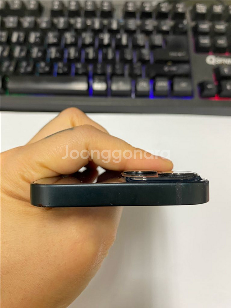 아이폰13미니 미드나잇 A급 128GB 무잔상--3