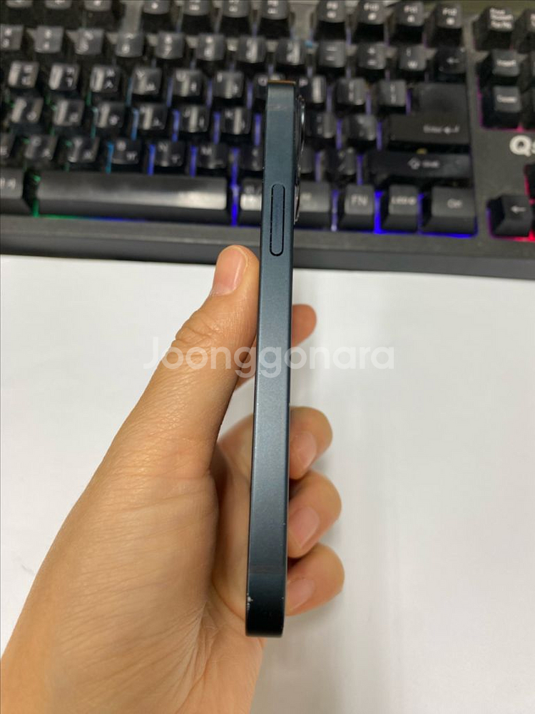 아이폰13미니 미드나잇 A급 128GB 무잔상--5