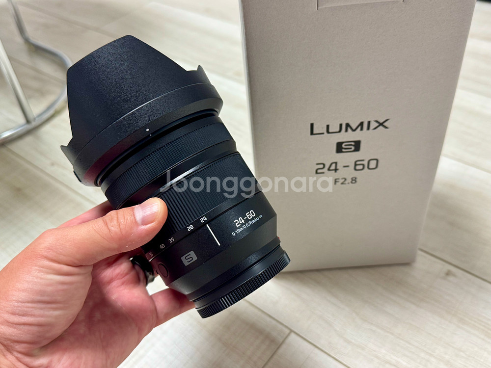 파나소닉 루믹스 24-60mm F2.8 렌즈 판매--0