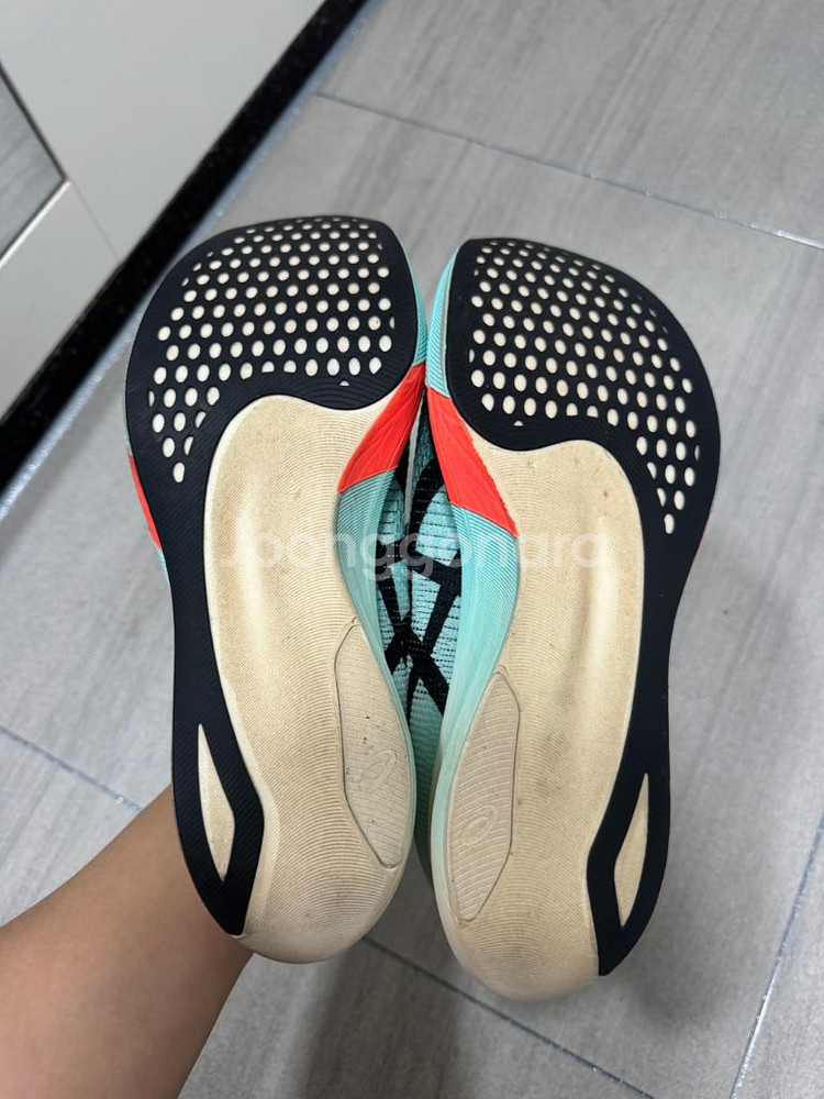 아식스 메타스피드 엣지 파리 일루미네이트 민트 275--2