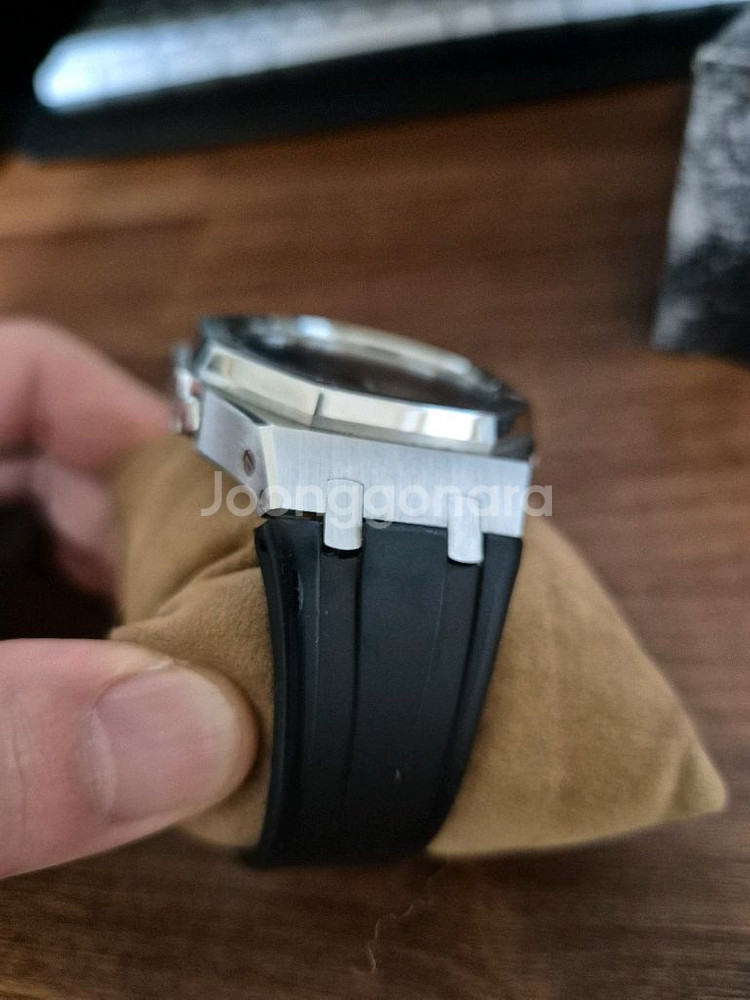 지샥 GA-b2100 지얄오크--1