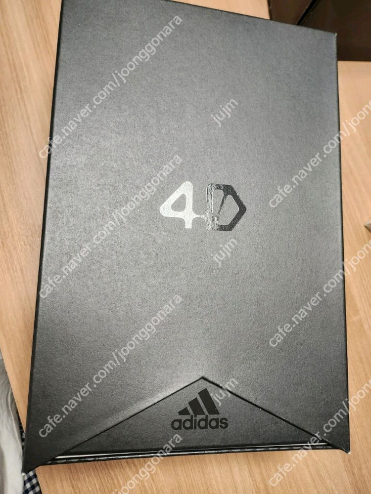아디다스--4