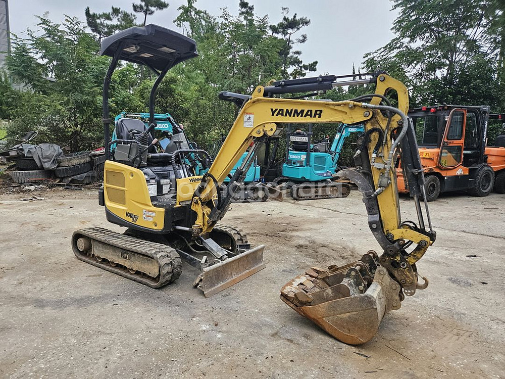 얀마 중고굴삭기 VIO17 코집 2021년식 판매--0