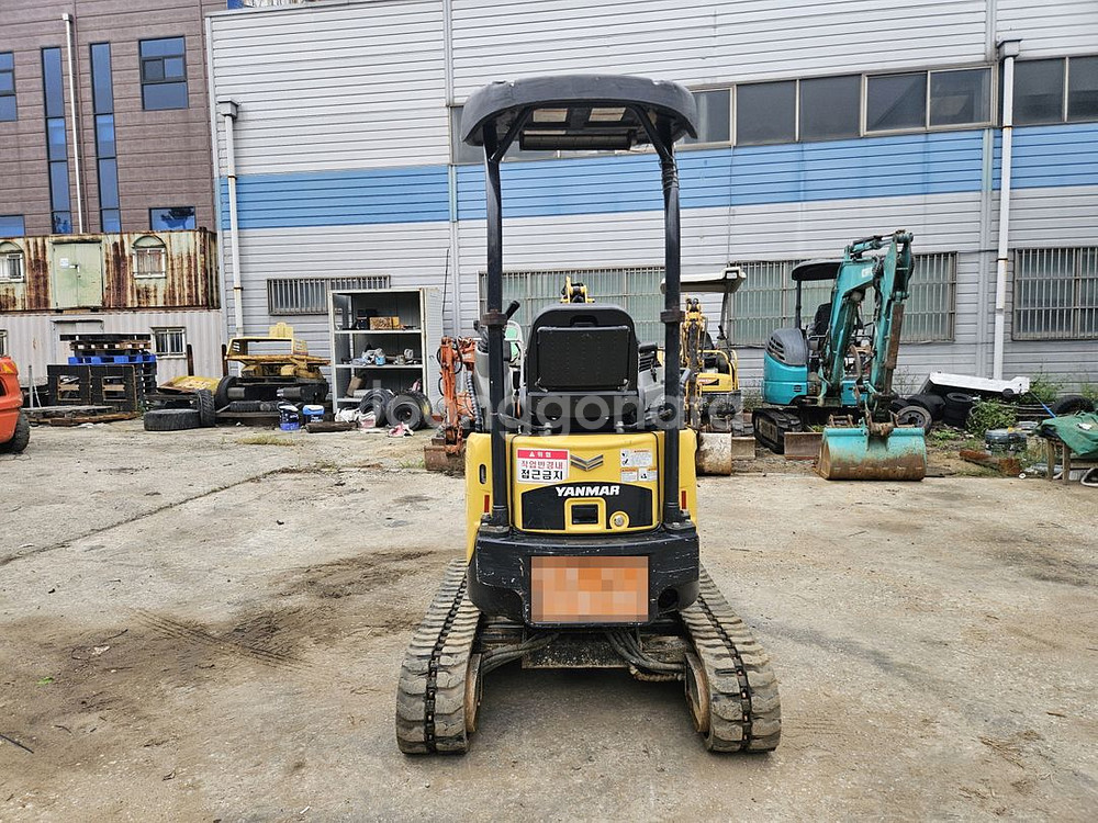 얀마 중고굴삭기 VIO17 코집 2021년식 판매--3