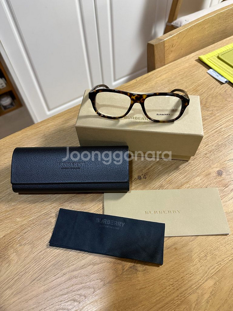 BURBERRY 버버리 안경 [새상품]--1